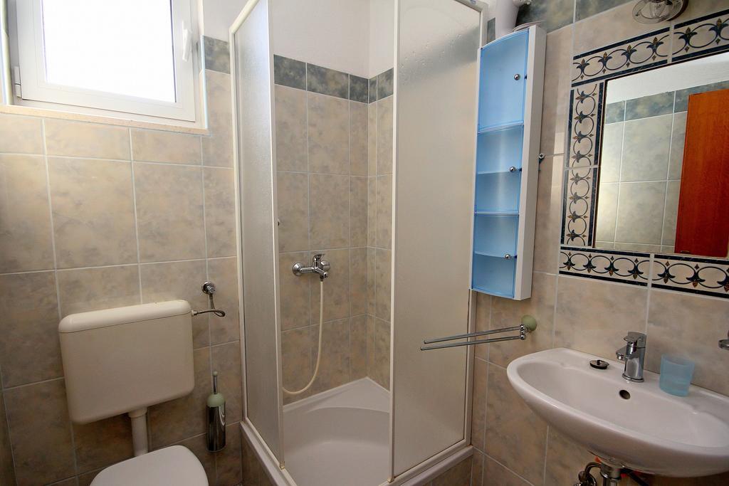 Apartments Adrion Drasnice Habitación foto